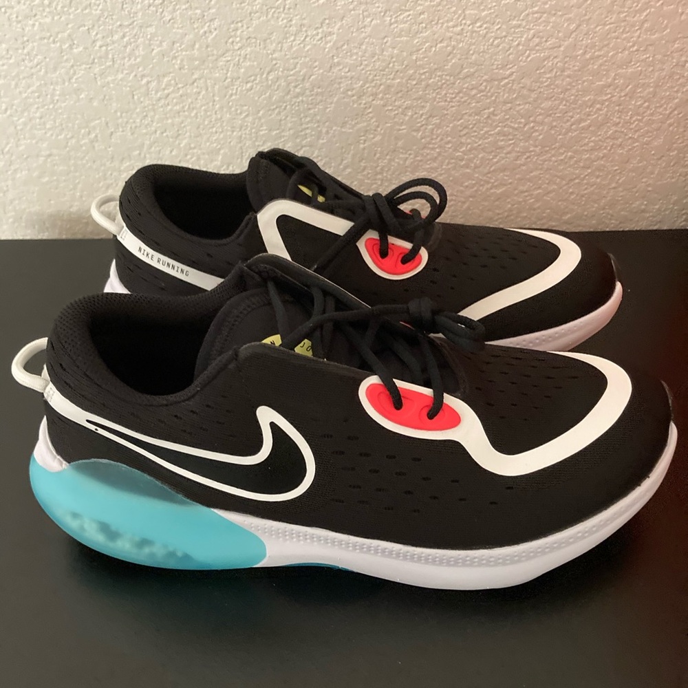 NEW NIKE WOMENS JOYRIDE DUAL RUN ( GS) SNEAKERS SZ 8 8.5 RUNNING SHOES CN9600003 - Picture 3 of 11